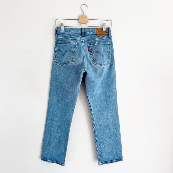 Levi's Wedgie Straight Button Fly Cropped Hi-Rise Jeans in Jive Size 26 - Picture 6 of 13